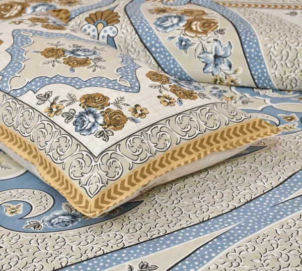 Blue_Cotton_Royal_Elegance_Double_Bedsheet_With_Pillow_Cover_100_X_108_Cm